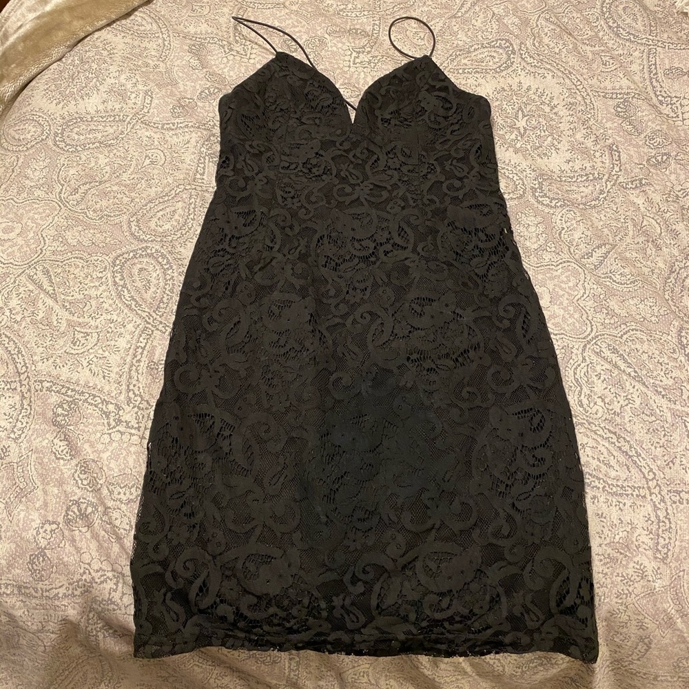 Tobi all lace black low cut strappy back dress